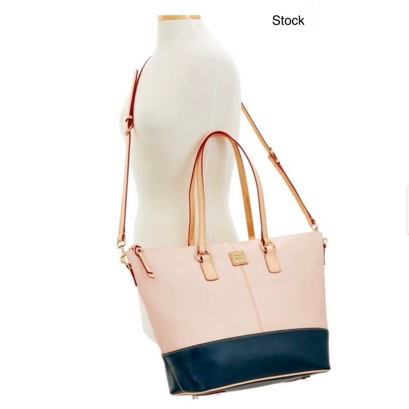 NWT Dooney & Bourke Wexford Leather Large Becky Tote - Picture 2 of 11